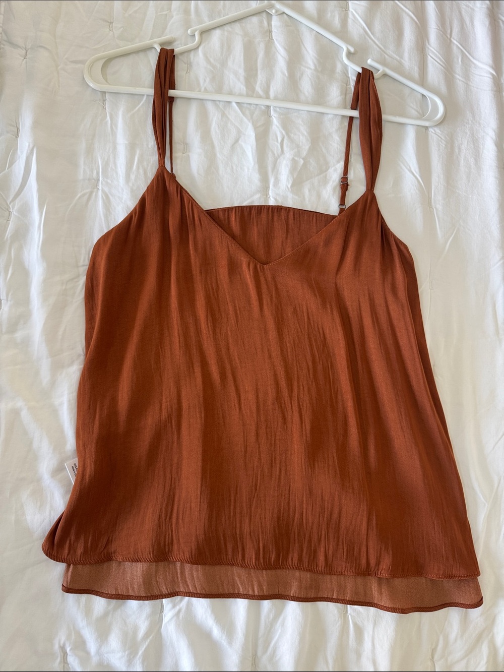 Evereve Rust Brown V-Neck Spaghetti Strap Cami